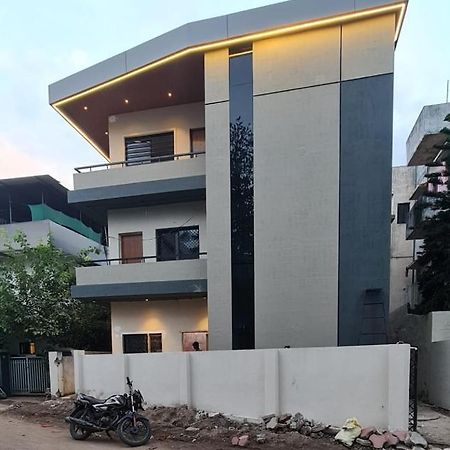 Aparthotel Galaxy Residency Aurangābād Esterno foto